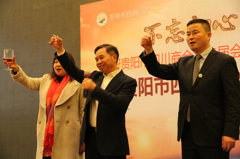 5a4214c0bbc18.png blob.png